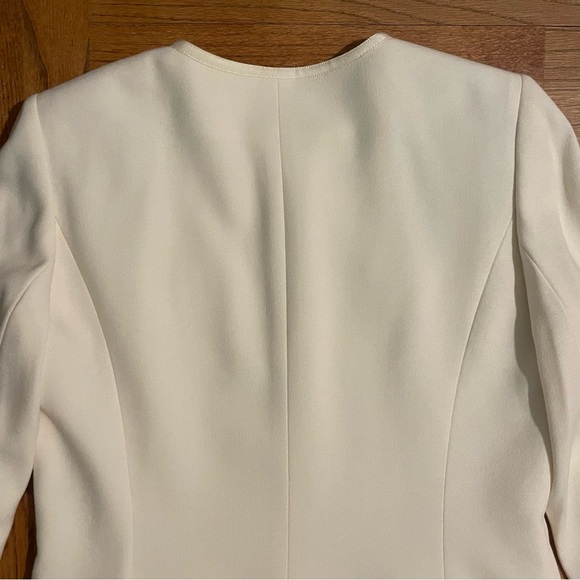 Tahari Arthur S. Levine off white long blazer coat size 6 - Picture 10 of 15